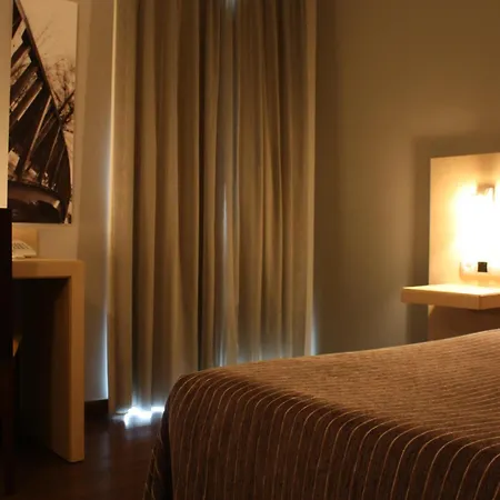 Hotel Pontes Do Eume 2*