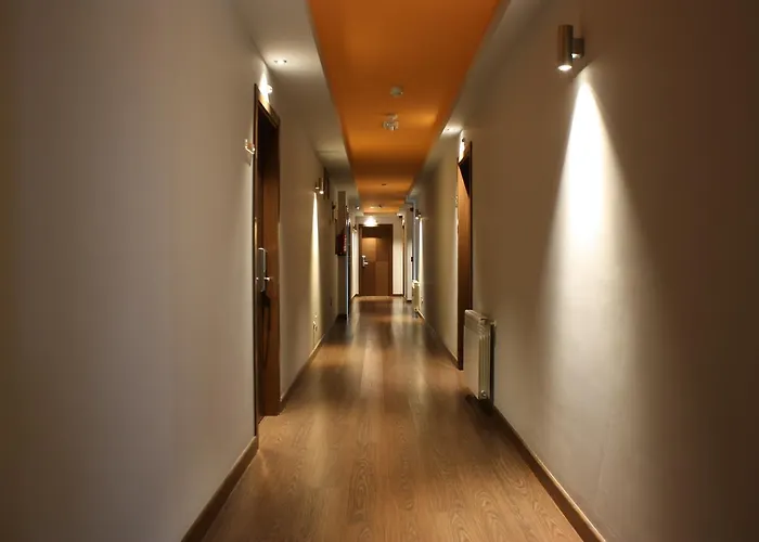 Otel Pontes Do Eume 2*